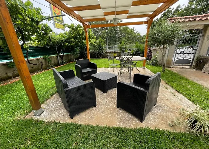 Music House Panzió Palinuro