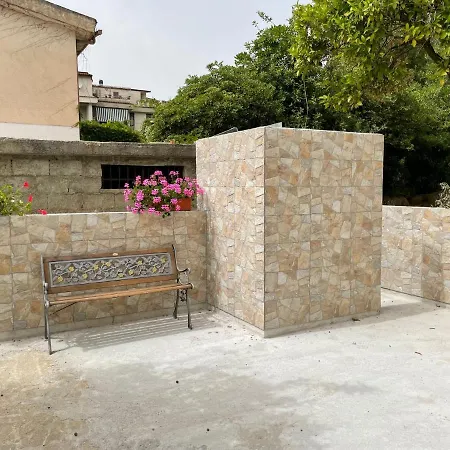 Music House فندق مبيت وإفطار بالينورو